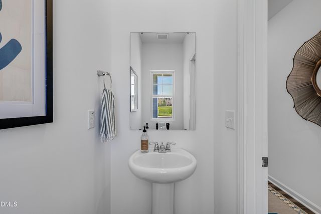 17 Broward Lane, Lillington, NC 27546