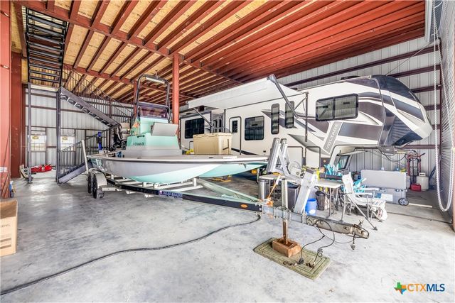 237 Easy Street, Port O'connor, TX 77982