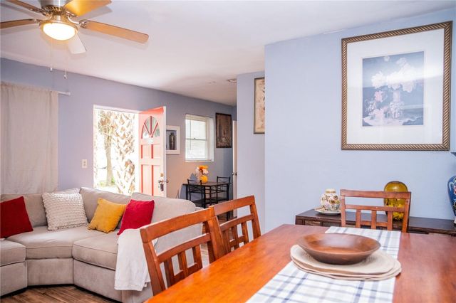 313 CENTER AVENUE, Daytona Beach, FL 32117