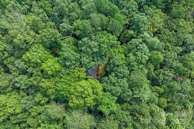 118 Blossom Road, Brevard, NC 28712