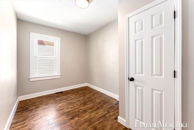 1026 Garfield Avenue, Grand Rapids, MI 49504