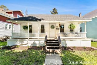 1026 Garfield Avenue, Grand Rapids, MI 49504