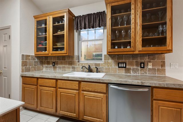 5308 Deerwood LN, Austin, TX 78730