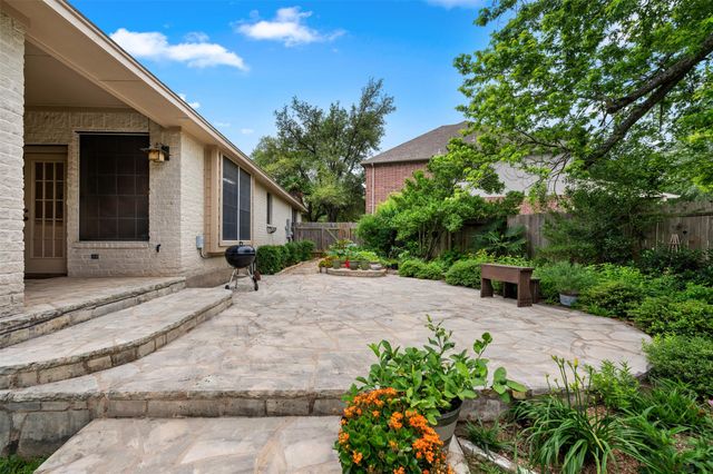 5308 Deerwood LN, Austin, TX 78730