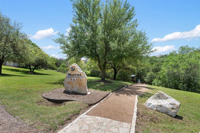 5308 Deerwood LN, Austin, TX 78730