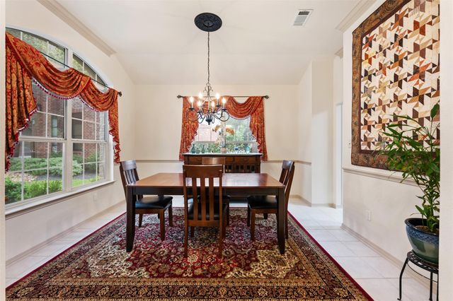 5308 Deerwood LN, Austin, TX 78730