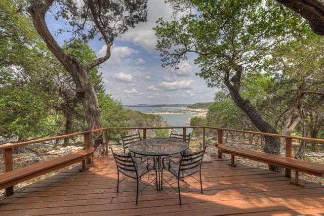 3187 Lakeview DR, Canyon Lake, TX 78133