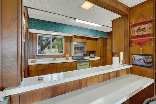 3187 Lakeview DR, Canyon Lake, TX 78133