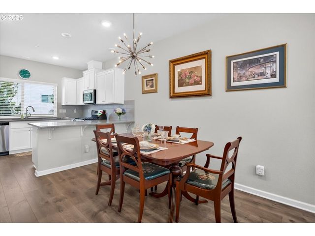 428 Ne PATRICIA ANN Pl, Hillsboro, OR 97006