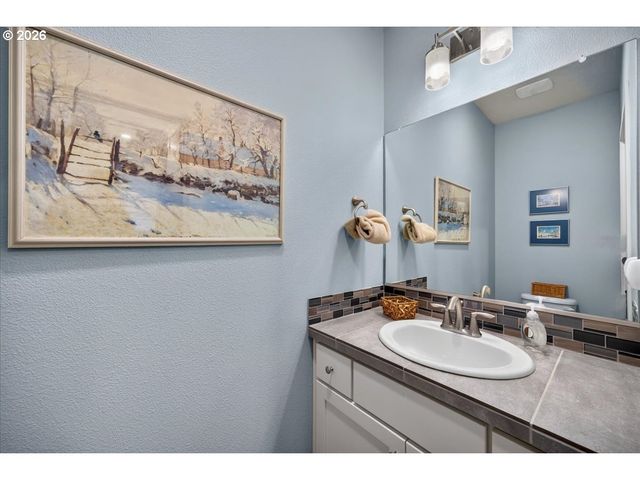 428 Ne PATRICIA ANN Pl, Hillsboro, OR 97006