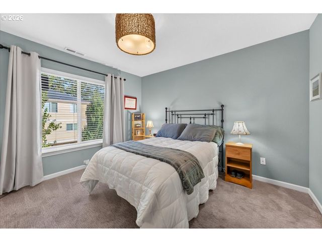 428 Ne PATRICIA ANN Pl, Hillsboro, OR 97006