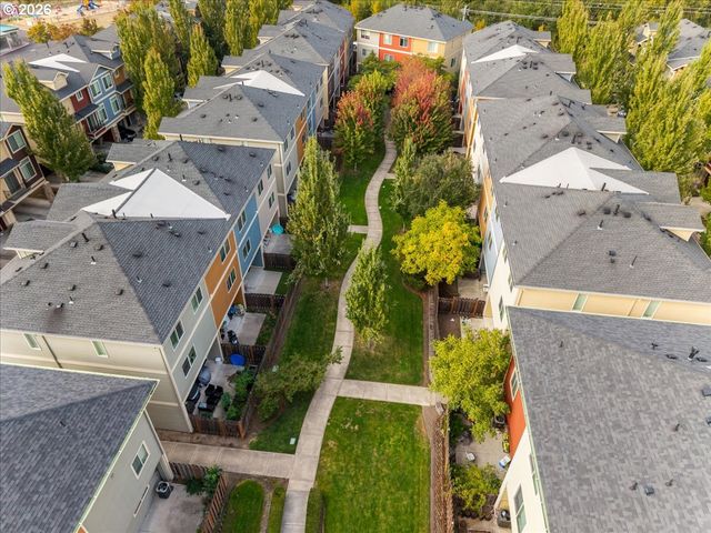 428 Ne PATRICIA ANN Pl, Hillsboro, OR 97006