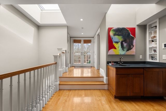 8 Otis Place, Boston, MA 02108