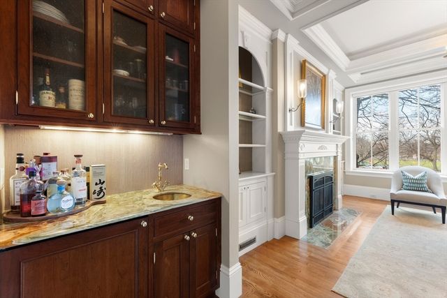 8 Otis Place, Boston, MA 02108