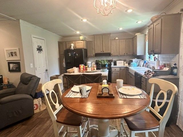 30195 White Oak Rd, Crawford, TN 38554