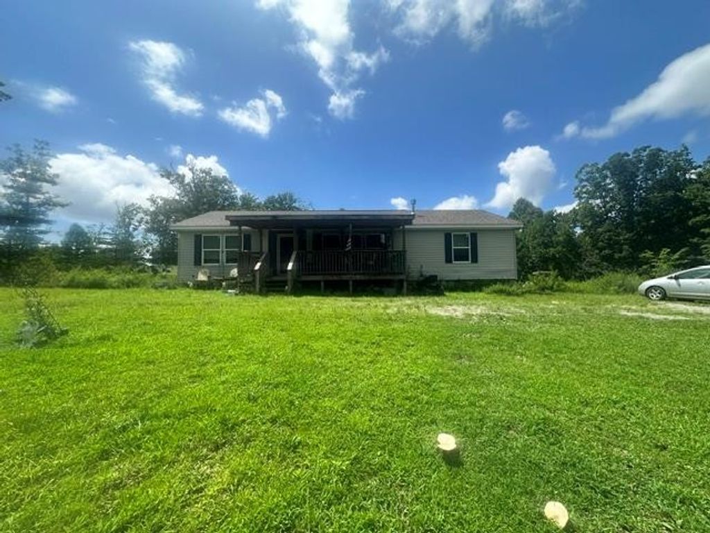 30195 White Oak Rd, Crawford, TN 38554