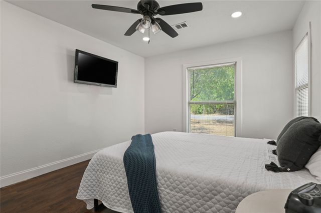 80 Vaughn Drive, Denison, TX 75020