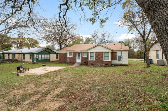 80 Vaughn Drive, Denison, TX 75020