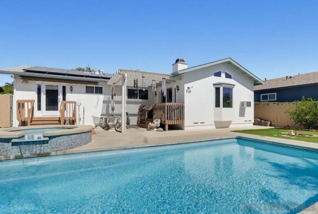 8815 Joris Way, La Mesa, CA 91941