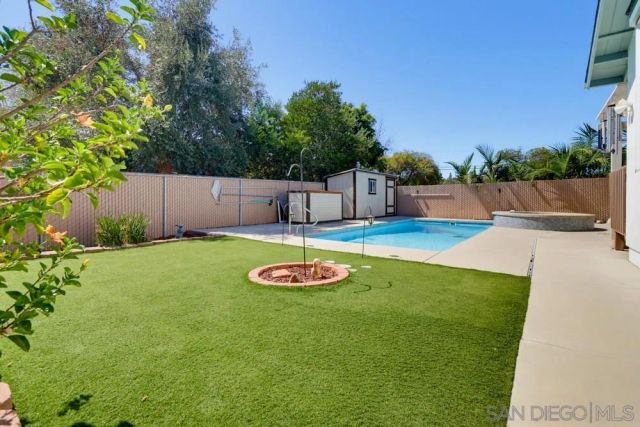 8815 Joris Way, La Mesa, CA 91941