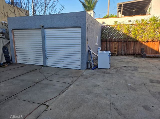 247 Redondo, Long Beach, CA 90803