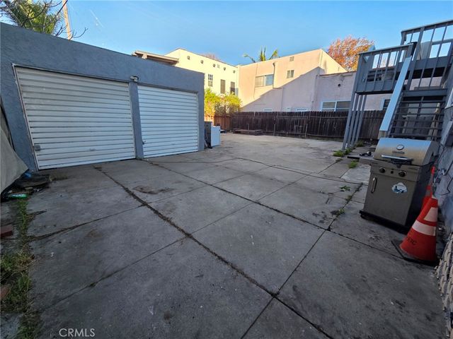 247 Redondo, Long Beach, CA 90803
