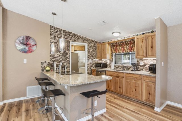 89 Cripple Minnow Bend, Pottsboro, TX 75076