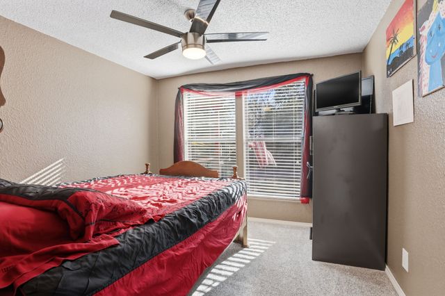 89 Cripple Minnow Bend, Pottsboro, TX 75076