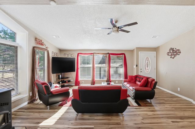 89 Cripple Minnow Bend, Pottsboro, TX 75076