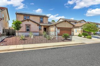 1402 Tevin Way, Madera, CA 93637