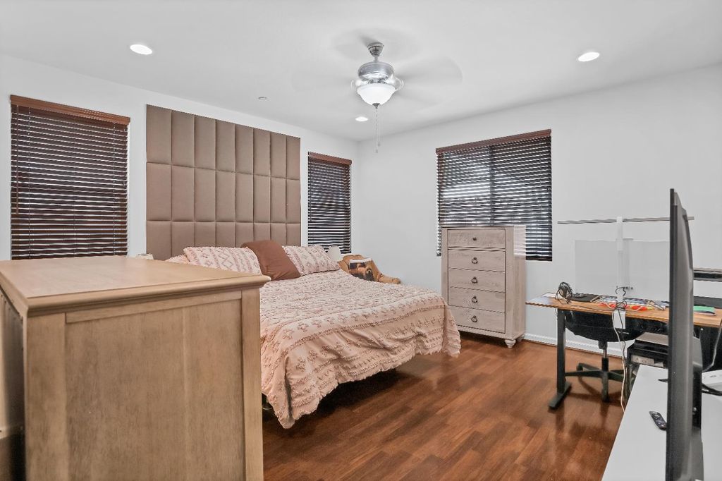 Image 16 of property listing at 1402 Tevin Way, Madera, CA 93637