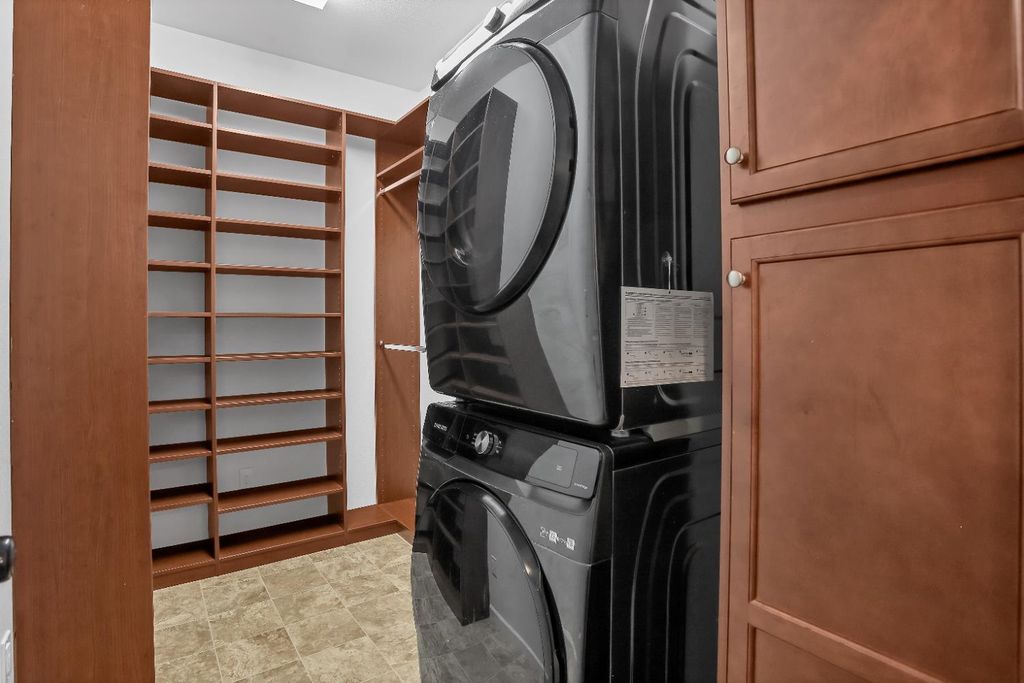 Image 31 of property listing at 1402 Tevin Way, Madera, CA 93637