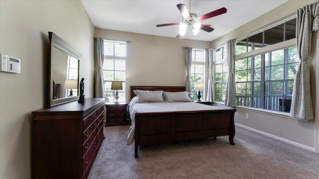 10 Owls Cove Place, The Woodlands, TX 77382