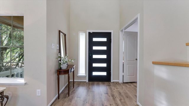 10 Owls Cove Place, The Woodlands, TX 77382