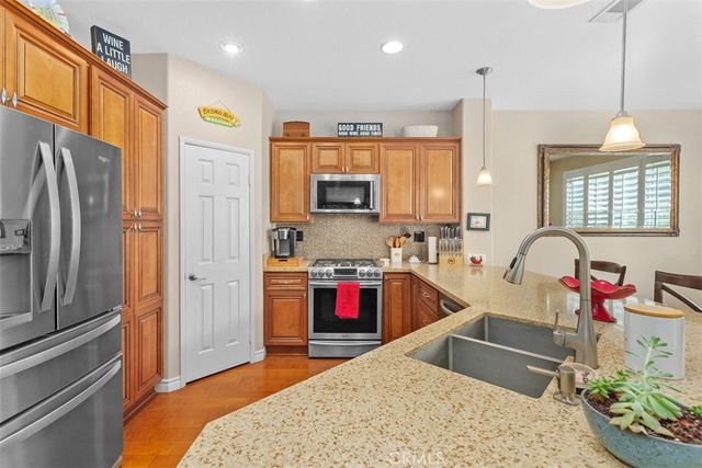 29237 Winding Brook, Menifee, CA 92584
