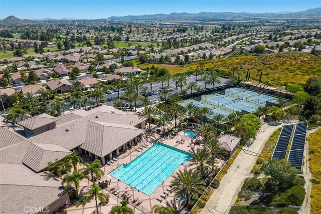 29237 Winding Brook, Menifee, CA 92584