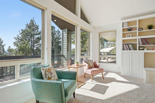 1989 NW Iowa Avenue, Bend, OR 97703