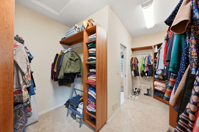 1989 NW Iowa Avenue, Bend, OR 97703