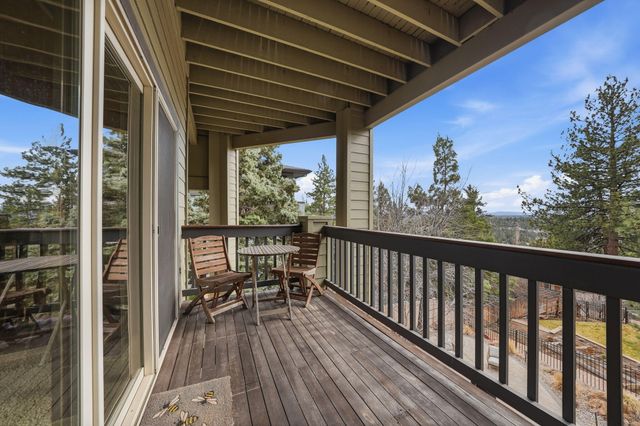 1989 NW Iowa Avenue, Bend, OR 97703