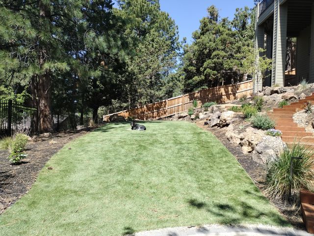 1989 NW Iowa Avenue, Bend, OR 97703