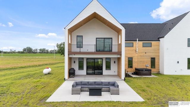 376 County Road G, Ashland, NE 68003