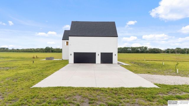 376 County Road G, Ashland, NE 68003