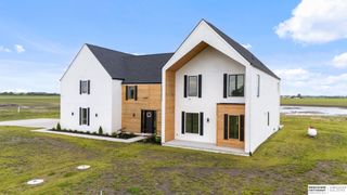 376 County Road G, Ashland, NE 68003