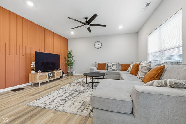 10218 Arctic Edge Drive, Indianapolis, IN 46259