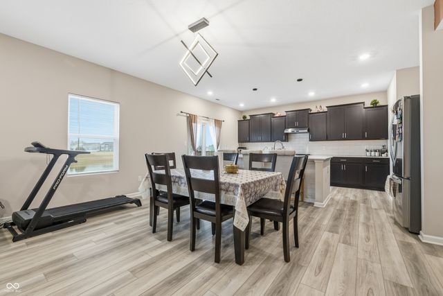 10218 Arctic Edge Drive, Indianapolis, IN 46259