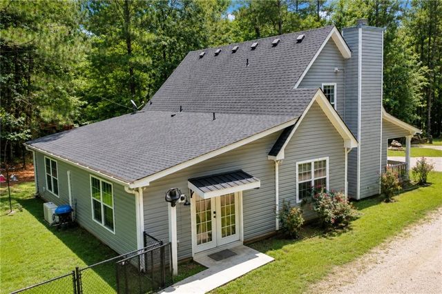 523 S River Drive S, Jackson, GA 30233