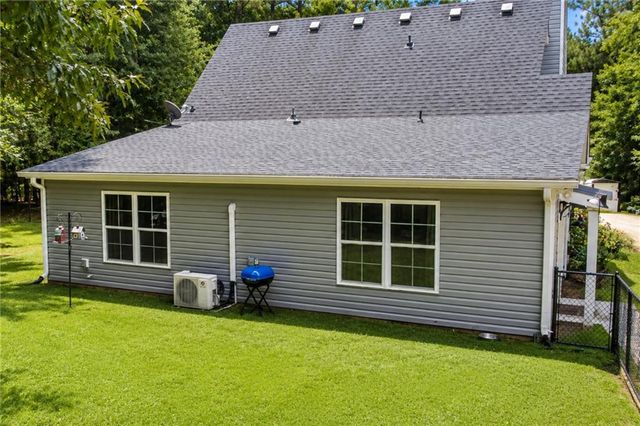 523 S River Drive S, Jackson, GA 30233