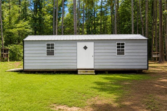 523 S River Drive S, Jackson, GA 30233