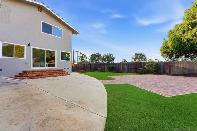 3135 Crela St, Bonita, CA 91902