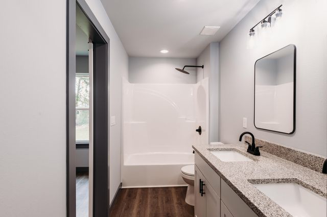 4618 Eagle Way, Crestview, FL 32539